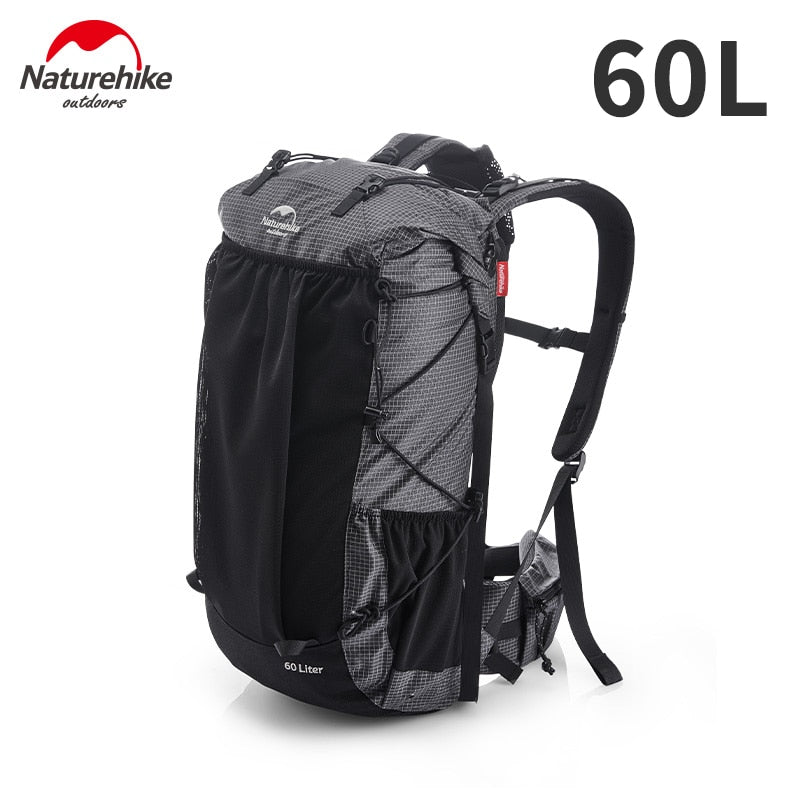 Naturehike Outdoor Bag 60L Mochila de escalada impermeable Bolsa de deporte de alta capacidad Hombres / Mujeres Mochila de viaje de senderismo ultraligera