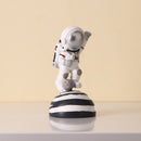 Nordic Modern Astronaut Miniature Figurines Resin Craft Home Fairy Garden Desk Decoration Furnishing Articles Room Accessories