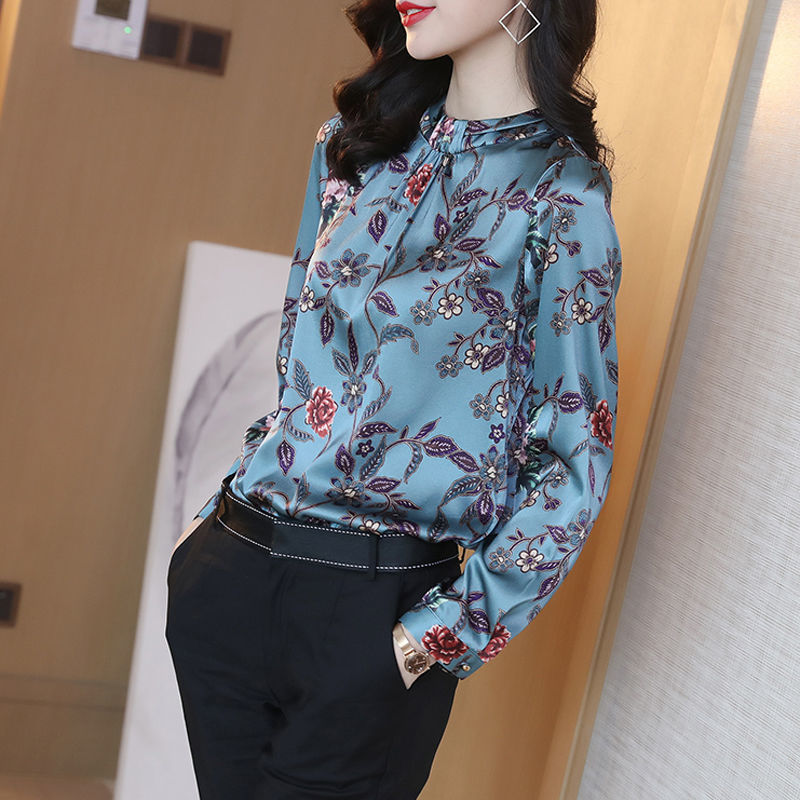 Slim Long-sleeved Slim Shirt Female Printed Round Neck Undecorated Retro Fashion Casual Pullover Chiffon Blouses Women Spring