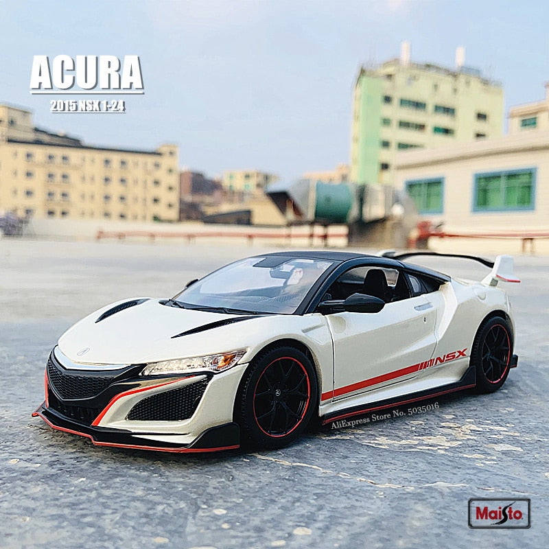 Maisto 1:24 New hot sale  Honda ACURA 2018 NSX simulation alloy car model crafts decoration collection toy tools gift