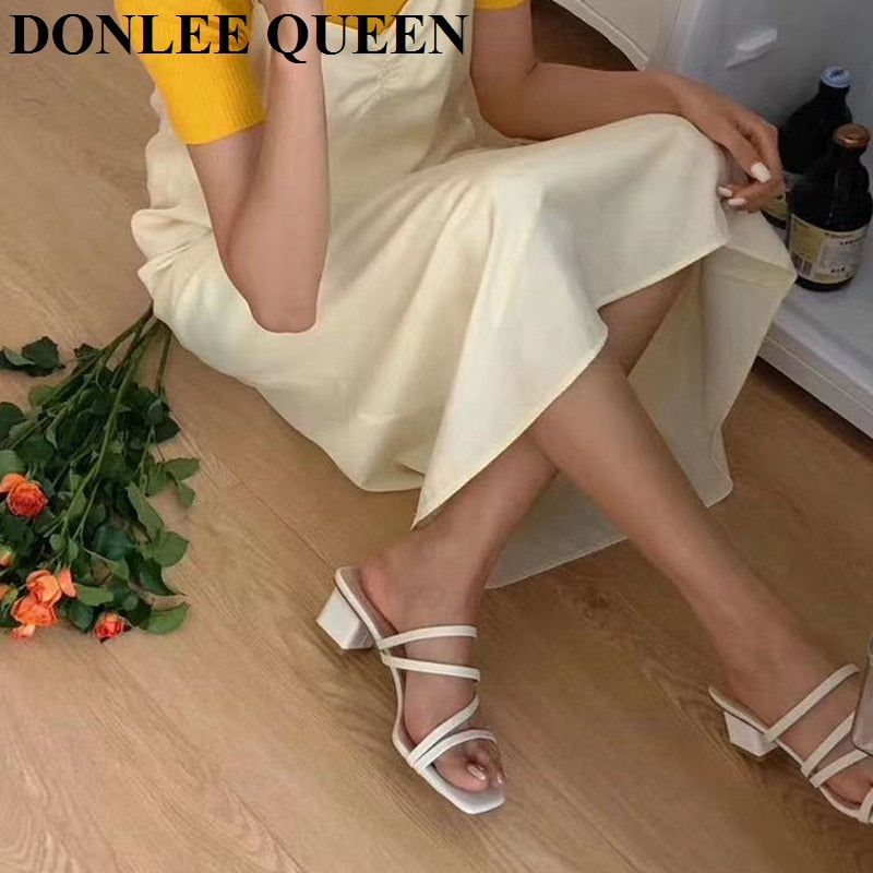 2022 New Summer Slippers Low Heels Slides Female Peep Toe Square Heel Slipper Brand Sandals Women Slipper Big Size 41 Flip Flops