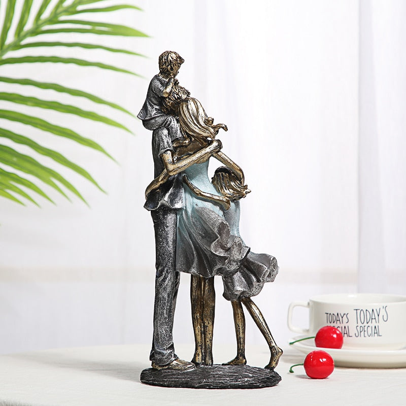 Escultura familiar de vacaciones, estatua de resina hecha a mano para padres, regalo para hija, adorno para hijo de cumpleaños, decoración artesanal para habitación, aniversario de boda