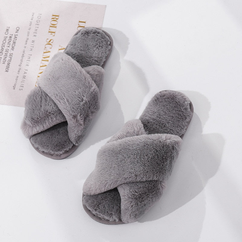 Winter Women House Slippers Cross Faux Fur Ins Fashion Warm Shoes New Indoor Warm Cotton Slippers Thickened Leak-Toe Fur Slides