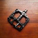 Nuevos pedales de bicicleta antideslizantes de 3 rodamientos sellados de aleación de aluminio CNC, pedales de bicicleta de montaña ultraligeros de pie plano, piezas de bicicleta MTB