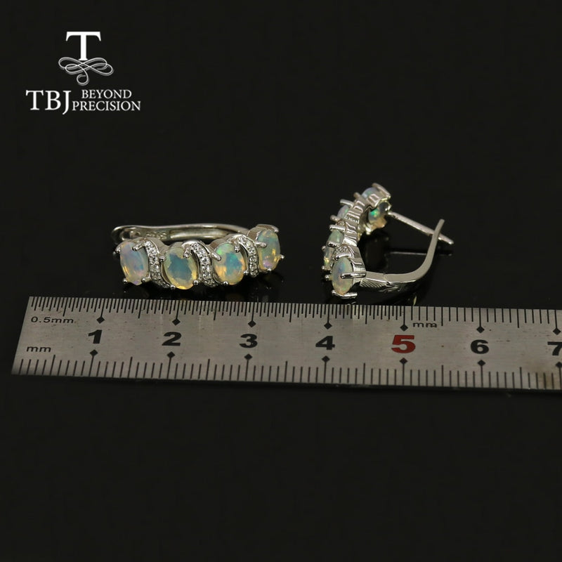 TBJ, gute Qualität Äthiopien Opalverschluss Silberohrring Ovalschliff 4 * 6 mm 4 Karat 925 Sterling Silber Schmuck für den täglichen Gebrauch von Frauen
