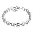 Retrato retro europeo y americano de collar de cadena gruesa exagerada cadena de doble personalidad cadena de cuello de hip-hop colla corta