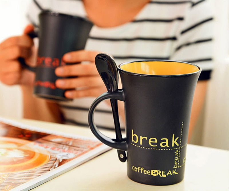 Nueva taza de café de cerámica simple con cuchara, tazas con asa, taza bonita con personalidad creativa, tazas de café, utensilios para beber para la cocina
