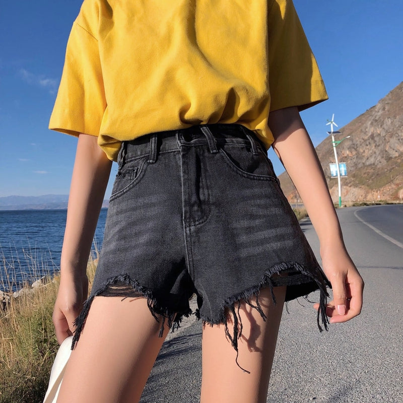 Streetwear Denim Shorts For Women 2022 Summer High Waist Ripped Cool Blue And Black Shorts With Tassel Pockets Mini Short Jeans