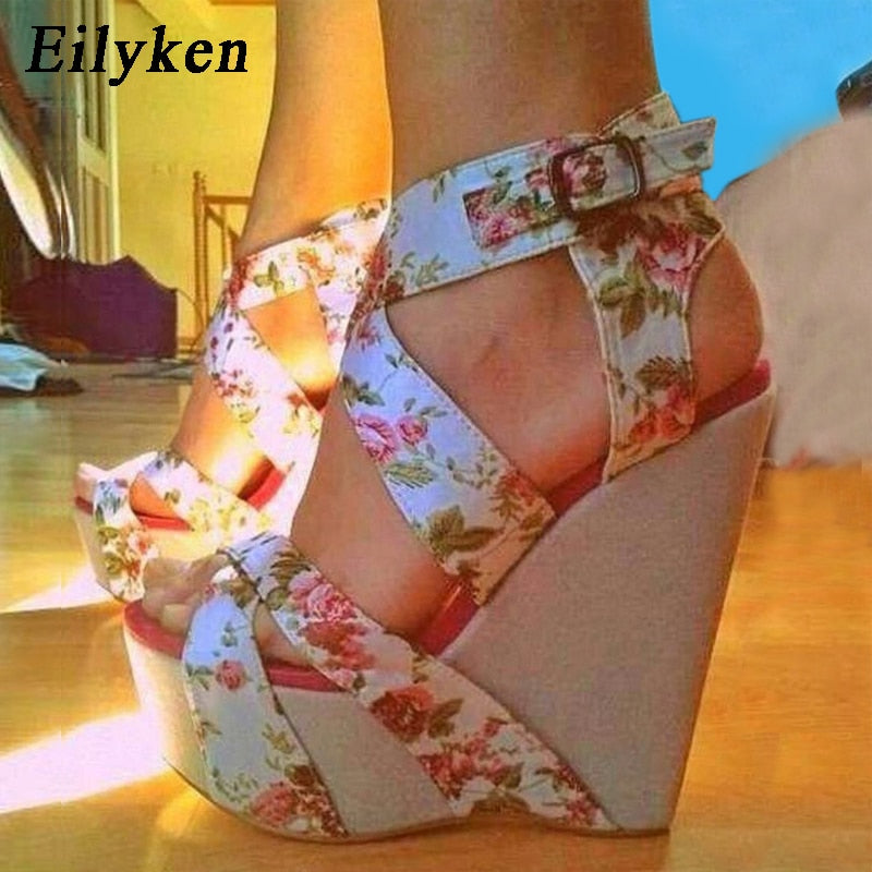 Eilyken Designer Hebilla Correa Plataforma Cuñas Sandalias de mujer Moda Seda Punta abierta Tacones altos Banquete Zapatos de fiesta