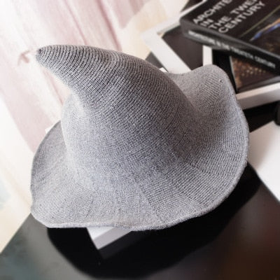 Sombrero de bruja de Halloween Sombrero de punto de lana para hombres y mujeres Sombrero sólido de moda Diversificado a lo largo del sombrero Regalos para novia