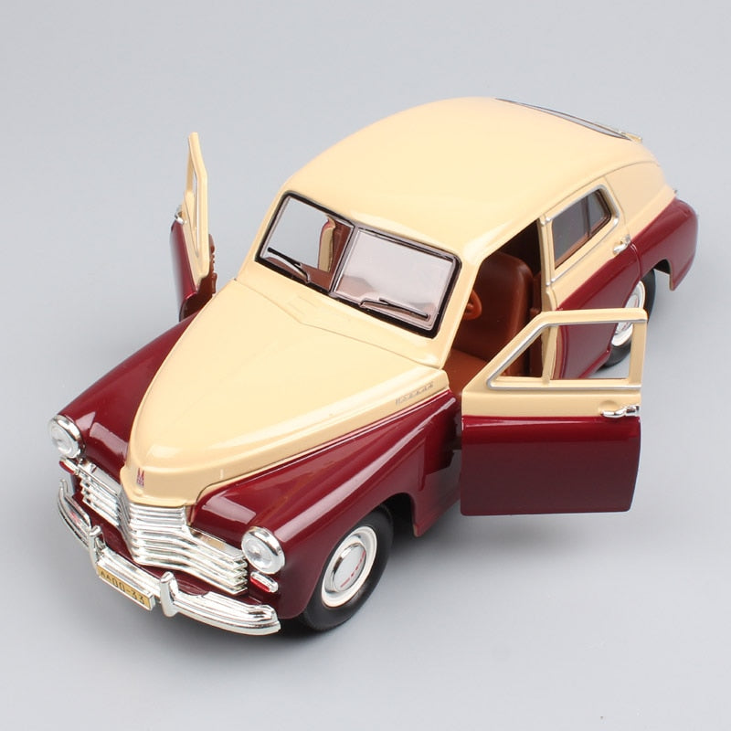Road Signature 1:24 Scale Russia Soviet Union Gorky Gaz M20 Pobeda Gaz-M20 Cars Sedan Diecast Vehicles Model Toys Gifts Yatming