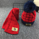 Winterweiches Fleece-Strickmütze-Schal-Set für Kinder, verdickter Beanie-Schal mit PU-Patches