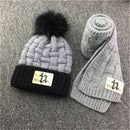 Winterweiches Fleece-Strickmütze-Schal-Set für Kinder, verdickter Beanie-Schal mit PU-Patches