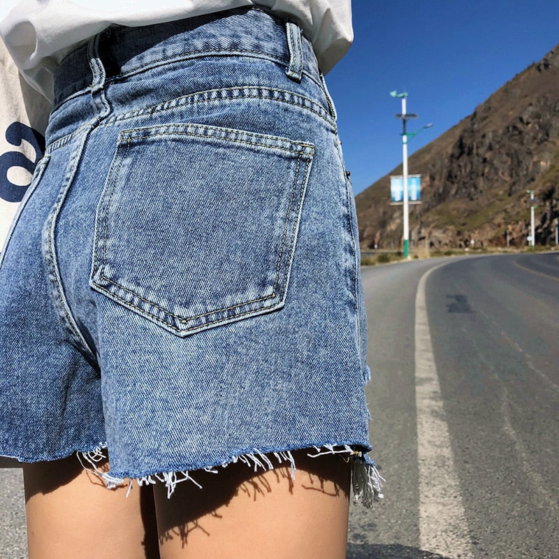 Streetwear Denim Shorts für Frauen 2022 Sommer hohe Taille zerrissene coole blaue und schwarze Shorts mit Quastentaschen Mini Short Jeans