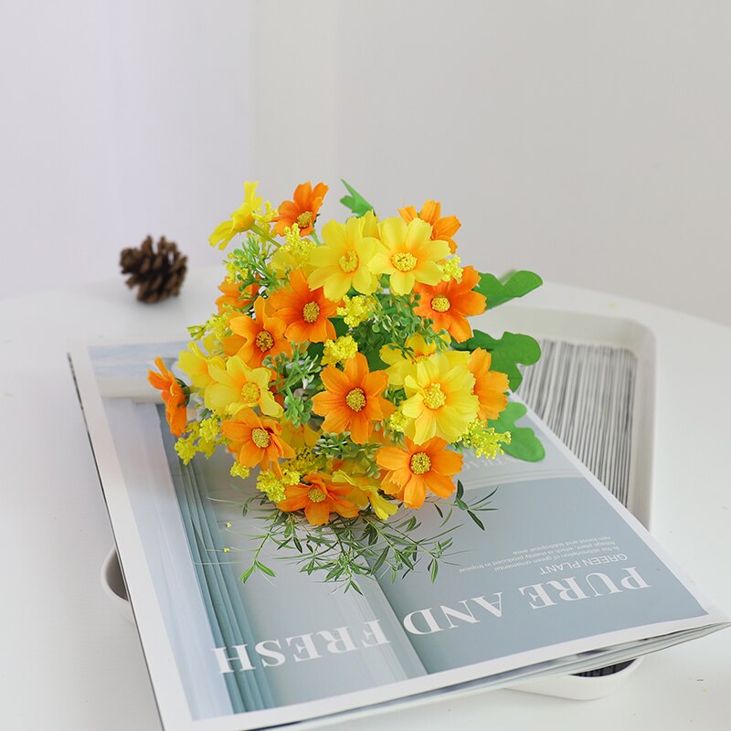 Silk Daisy Artificial Flowers High Quality Bouquet Autumn Wedding Home Decoration Small Fake Flowers Fall Office Arrangement