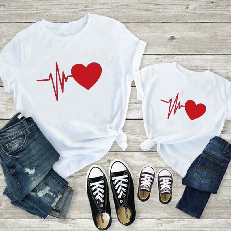 nueva familia a juego ropa mamá y yo camiseta madre hija rojo amor divertido estampado madre e hija tops