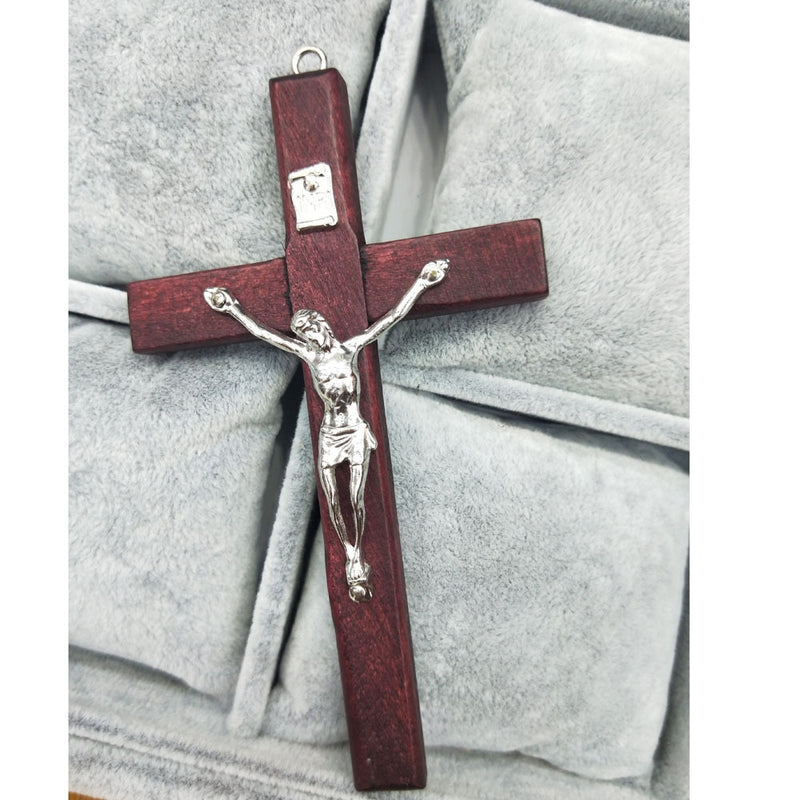 Jesús cruz Cristo sufrimiento estatua Cruz icono oración religiosa cruz mano sosteniendo