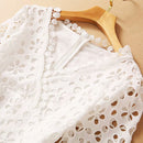 VGH elegante vestido Maxi blanco para mujer cuello en V media manga cintura alta ahueca hacia fuera vestidos ajustados mujeres 2022 primavera nuevo estilo de moda