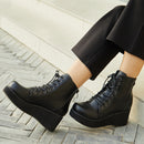 JIALUOWEI New Style Unisex Schuhe Punk Keilabsatz 7cm Pink Holographic Leder Halloween Kostüme Gothic Stiefeletten