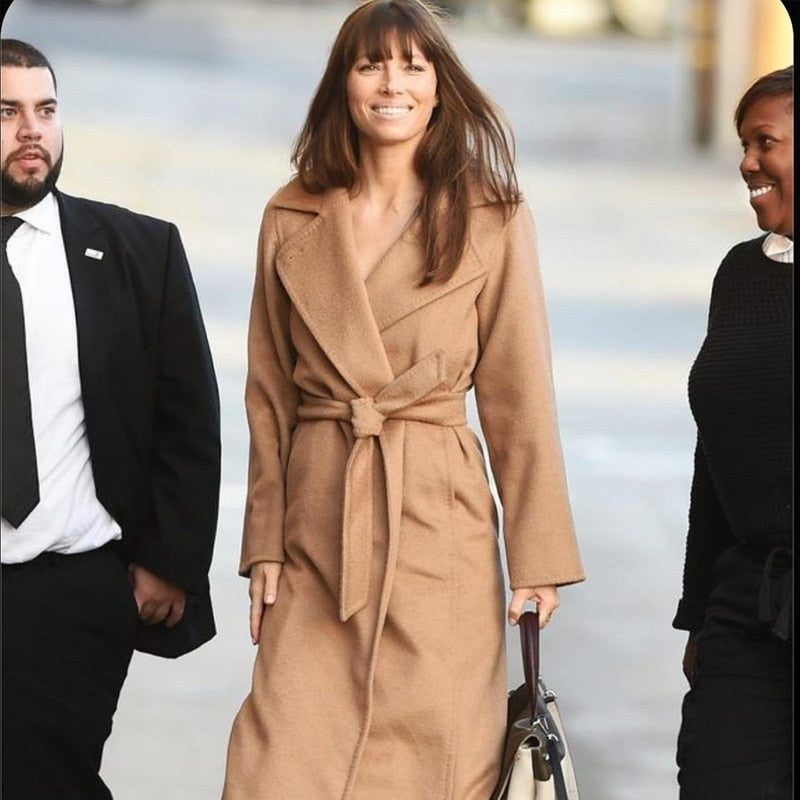 Nuevo abrigo de Cachemira de lujo de alta calidad para otoño y primavera, abrigo de lana para mujer, gabardina holgada de gran tamaño para mujer con cinturón