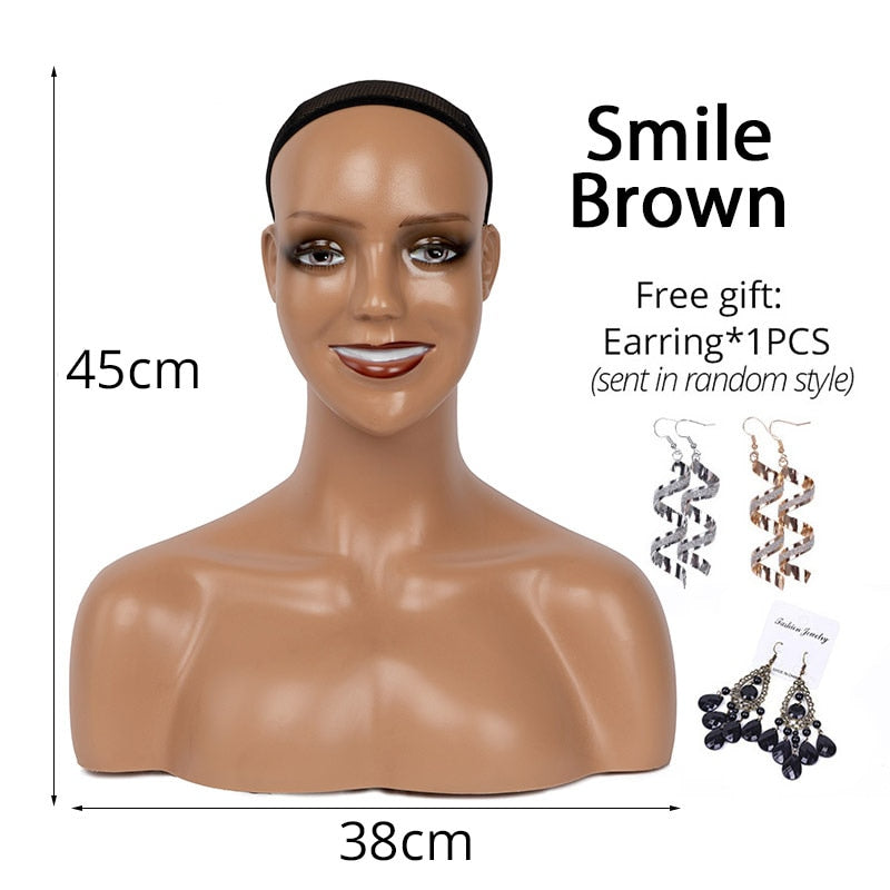 Weiblicher realistischer Schaufensterpuppenkopf mit Schultern afrikanischer Perücken-Display-Modell dunkelbraun beige Farben Puppenkopf für Hutbrille