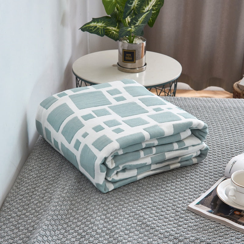 New 6 Layer 100% Cotton Gauze Baby Blankets Baby Muslin Swaddle for Newborn Soft Breathable Small Quilt Knee Blanket Bath Towel