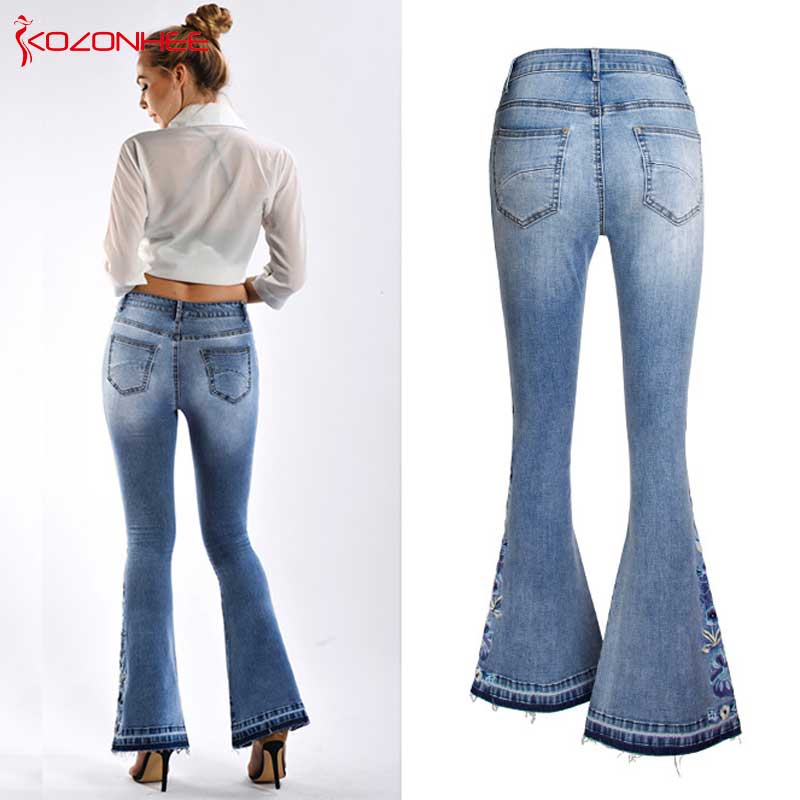 Stickerei Stretching Flare Jeans Damen Elastizität Bell-Bottoms Jeans für Mädchen Hellblaue Hose Damen Jeans Größe
