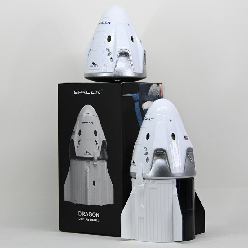 SpaceX Model Starship Rocket Model Dragon CrewDragon Spacecraft Astronaut Exquisite Model Desktop Ornaments Gift for Men