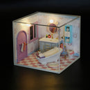 CuteBee Miniatur-Möbel für Puppenhaus-Zubehör, Mini-Haus, Spielzeughaus, DIY-Puppenhaus-Kit, Geschenk für Mädchen, Freunde, Kinder