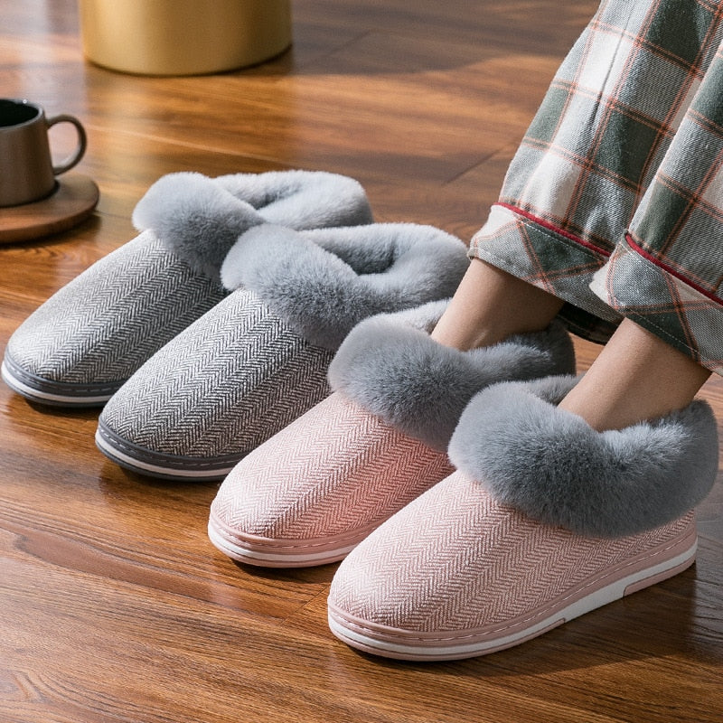 2022 zapatos cálidos de invierno de piel sintética para mujer y hombre, pantuflas de interior de felpa suave antideslizante para amantes del hogar, pantuflas de algodón SH08271