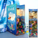 Cutebee DIY Bücherecke Miniaturen Regaleinsatz Buchstütze Puppenhaus Modell Roombox Bausatz Holz Bücherregal Spielzeug Geschenke 3D Haus