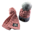 Winterweiches Fleece-Strickmütze-Schal-Set für Kinder, verdickter Beanie-Schal mit PU-Patches