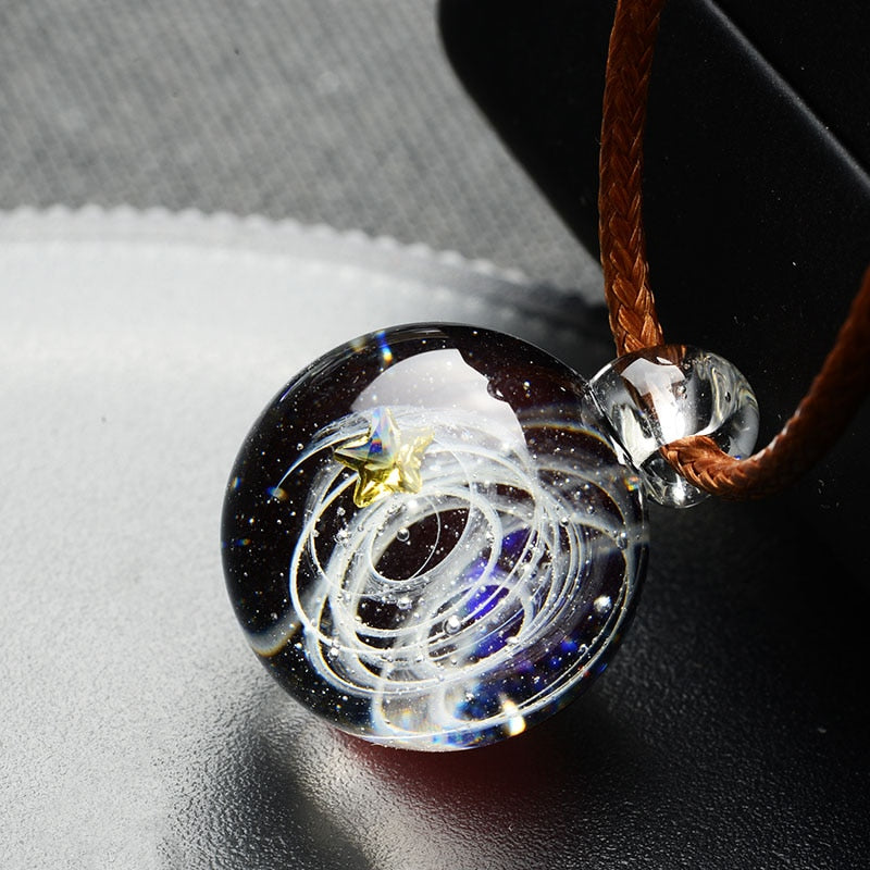 BOEYCJR Universum Glasperlen-Planeten-Anhänger-Halskette Galaxie-Seil-Kette Sonnensystem-Design-Halskette für Frauen