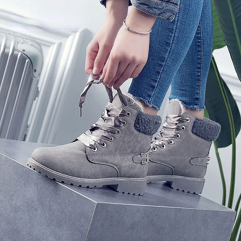 Winter Shoes Women Boots 2021 Fashion Warm Plush Ankle Boots Women Shoes Round Toe Lace-up Female Snow Boots Brand Shoes Woman