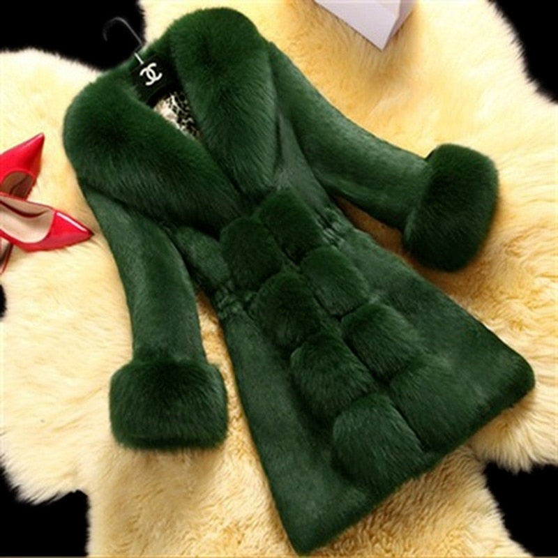 The New Thicken Middle-aged Female Fox Collar Keep Warm  Overcoat Long Faux Fur Coat  Coats and Jackets Women