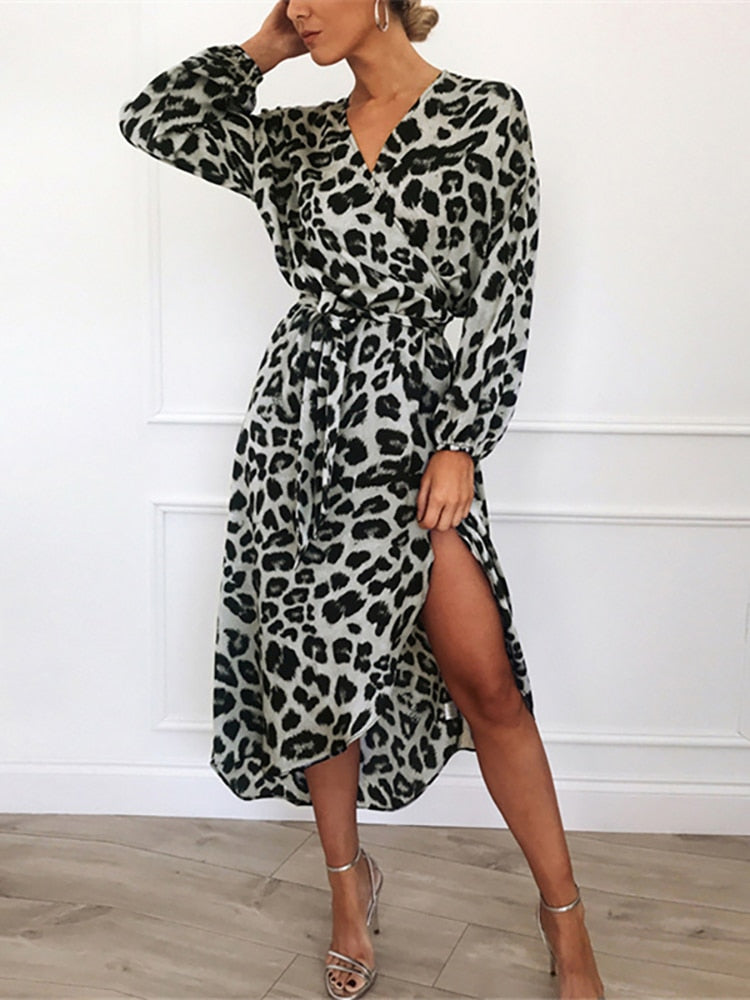 Aachoae Leopard Dress 2022 Women Vintage Long Beach Dress Loose Long Sleeve V-neck A-line Sexy Party Dress Vestidos de fiesta