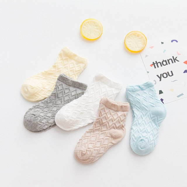 5 Paare/Los 0 bis 7 Jahre Frühlings-Sommer-dünne Netzsocken für Mädchen-Jungen-nette Tierkinder dünne Socken-Baby-neugeborene kurze Socken