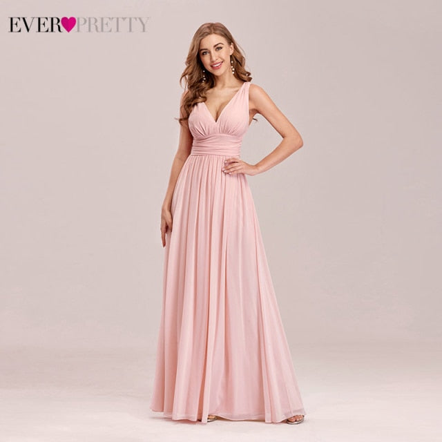 Vestido de dama de honor azul real de talla grande Ever Pretty A Line cuello en V gasa elegante vestido largo rosa para fiesta de boda para mujer 2021