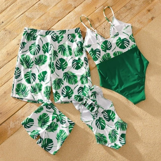 Family Look Leaf Swimsuits Mother Daughter Matching Swimwear Father Son Swim Shorts Mommy and Me Bathing Suits Clothes Outfits