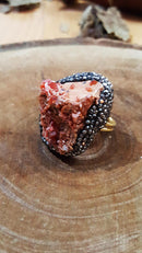 Brazalete de mujer chapado en oro de 22 quilates con piedra de vanadinita y piedra natural Dr Stone WHSR21