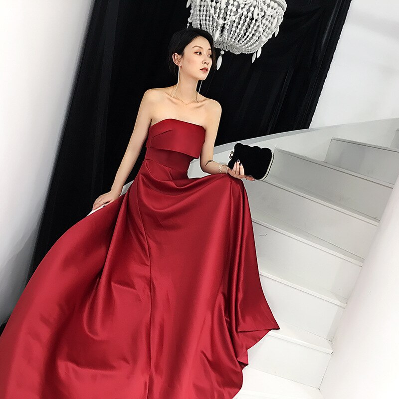 2020 Retro Satin Burgundy Long Tailing Bride Wedding Toast Clothing Engagement Evening Dress