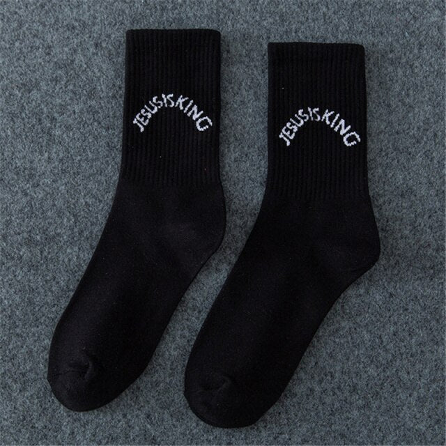 Fashion Men Medium Socks Boardtastic Skateboarding Black White Sports Harajuku Kanye West Hip Hop Cotton Tube Socks