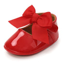 Neugeborene Babyschuhe Baby Jungen Mädchen Schuhe Mädchen Klassische Bowknot Gummisohle Anti-Rutsch PU Kleid Schuhe Erste Wanderer Kleinkind Krippe Schuhe