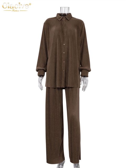 Clacive Causal Suelto Traje de casa Otoño Blusa de manga larga con pantalones de cintura alta Conjunto de mujeres Elegante plisado Beige Conjuntos de pantalones de 2 piezas