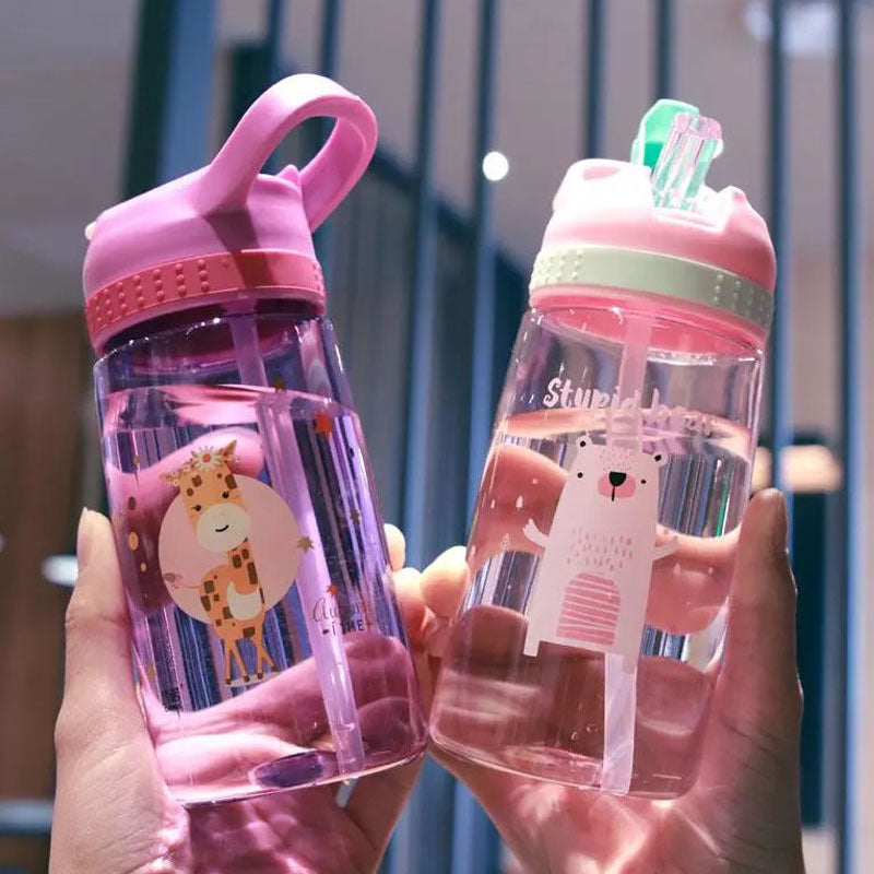 Taza de paja para niños a la moda, botellas de agua de plástico, botella de paja de dibujos animados para bebés, hervidor de agua para estudiantes Ncreative, botellas de agua para niños en la escuela