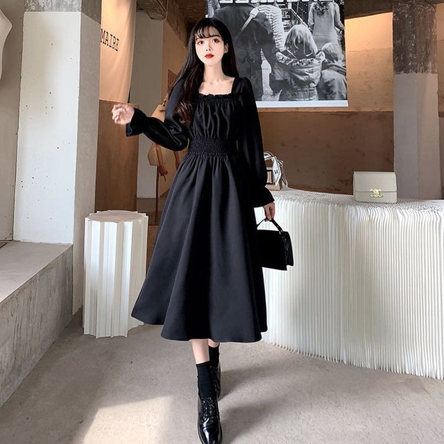 QWEEK Vintage Schwarzes Kleid Frauen Französisch Elegant Quadratischer Kragen Langarm Midi Kleid 2021 Herbst Damen Retro Kleidung Chic Koreanisch